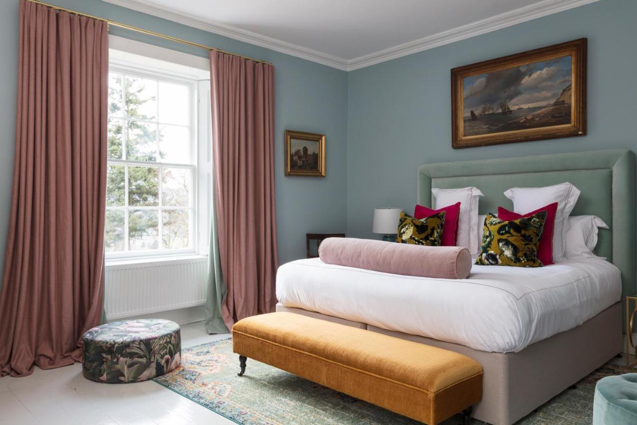Balnakeilly House - Luxury Lodging Питлохри Екстериор снимка
